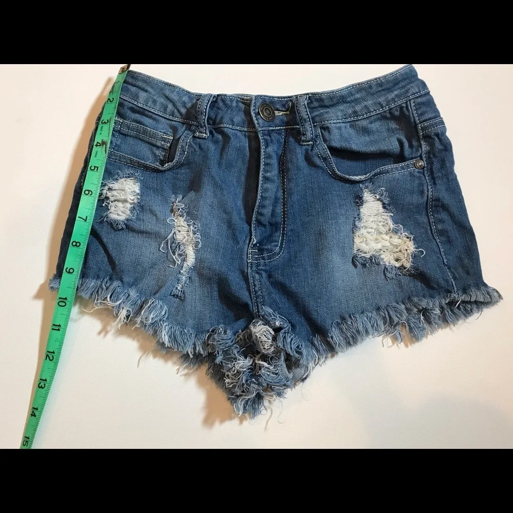 Distressed Shorts - Picture 4 of 17